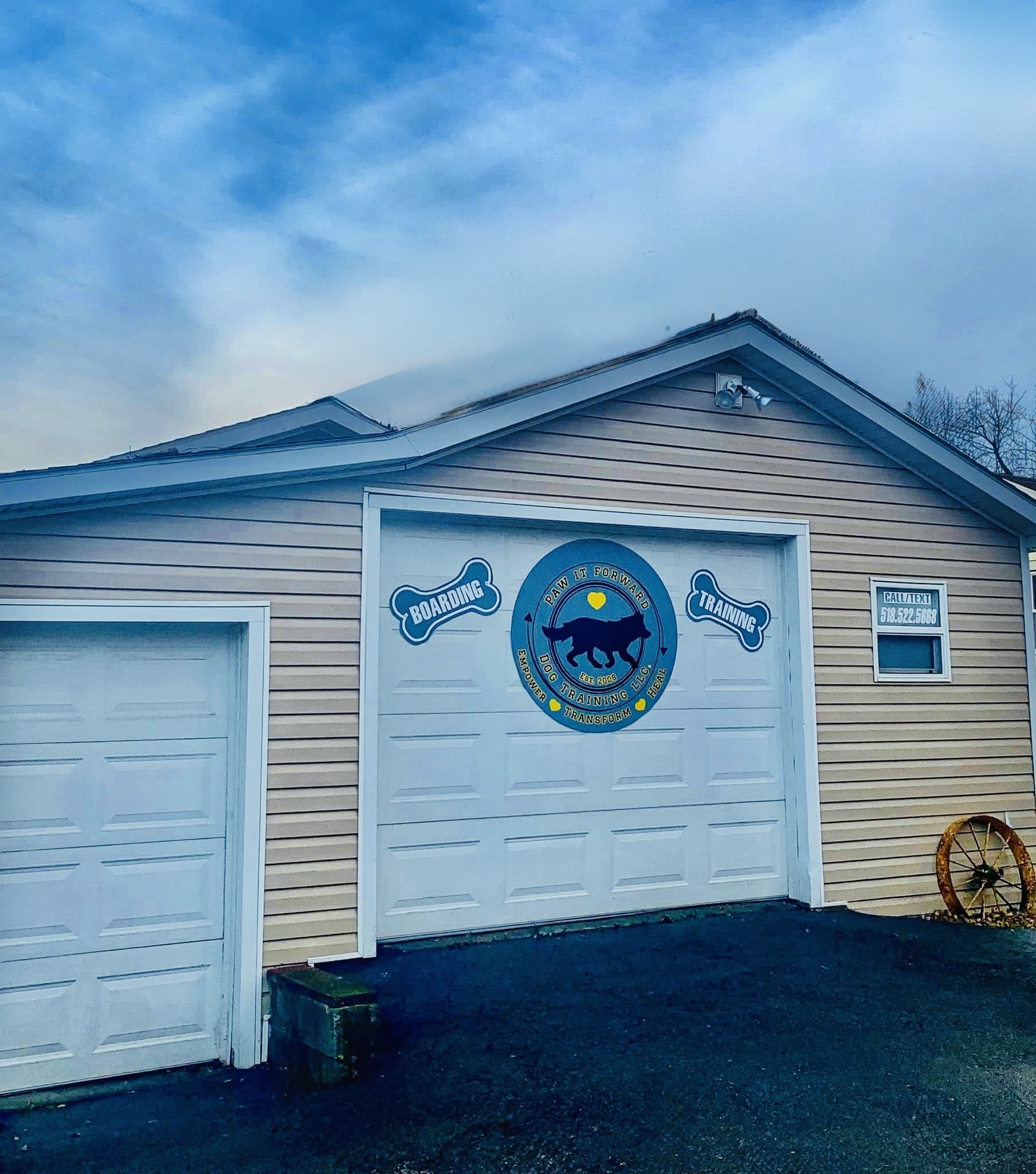 Paw It Forward boarding and training building